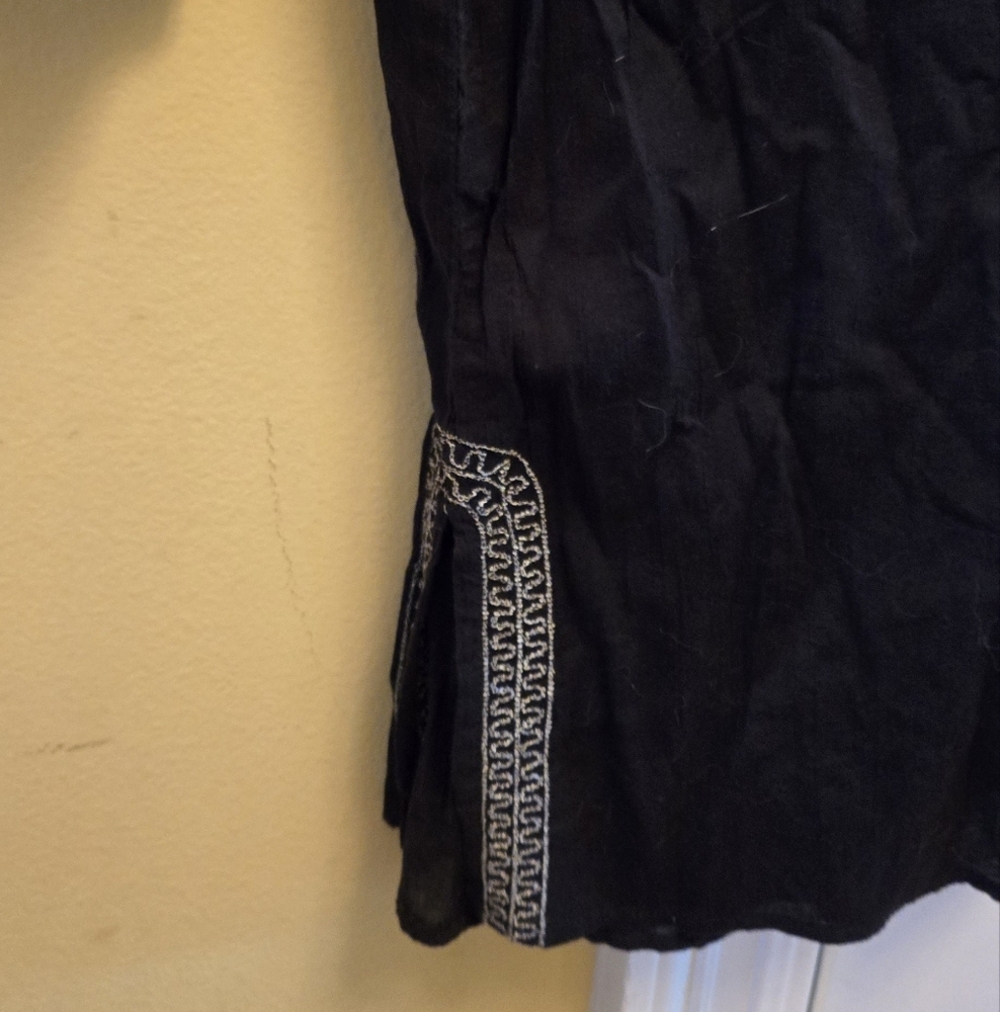 Old Navy Womens Black and White Swim Coverup V Neck Embroidery - Picture 2 of 5